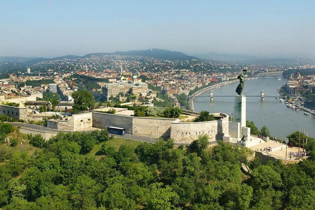 Budapest Central Andrassy Apartment מראה חיצוני תמונה